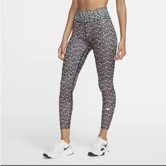 Nike One 7/8 Dri-Fit High-Rise Floral Printed Activewear Leggings Size XS. - Picture 1 of 10